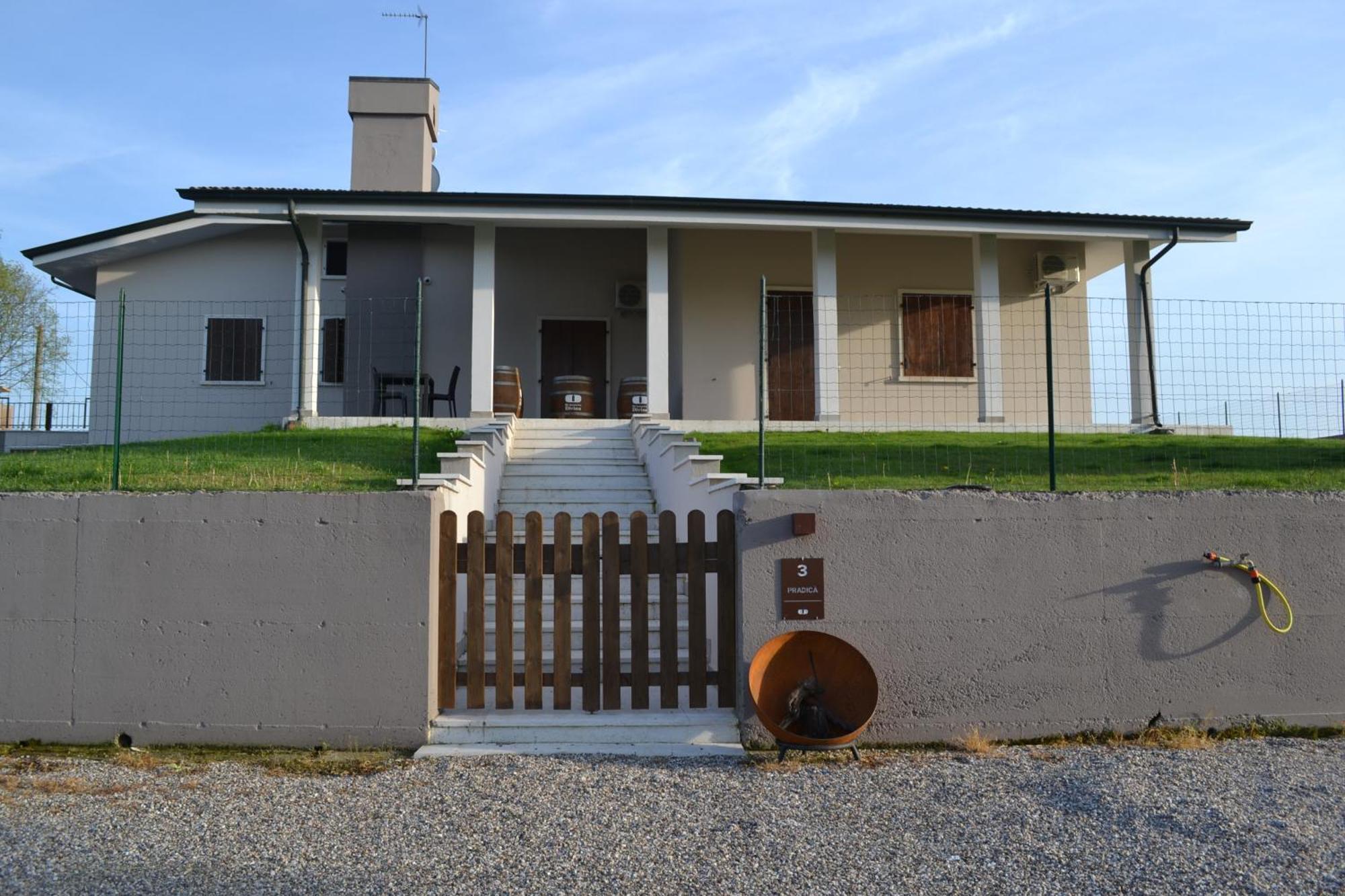 Gomes Comfort House 2 Valeggio sul Mincio Luaran gambar